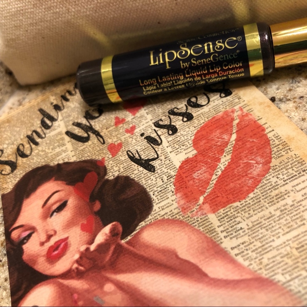 💥Price Drop! BlackBerry Lipsense - new